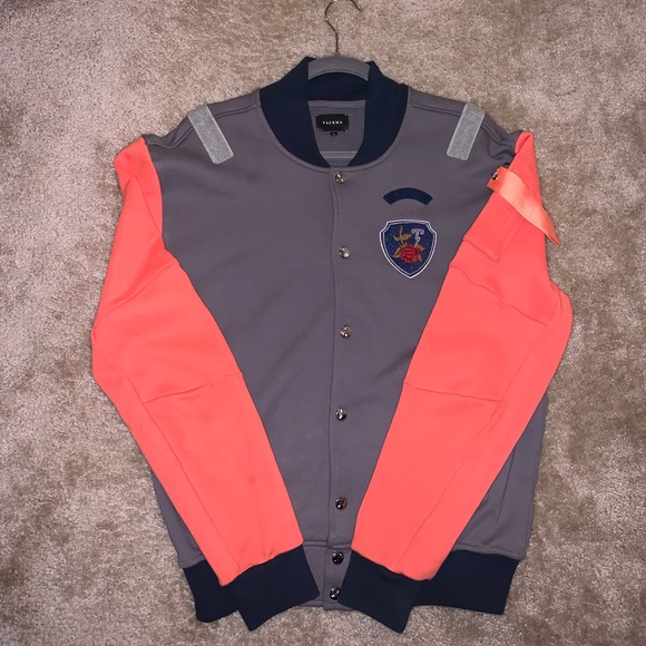 Tackma Jacket - Picture 1 of 2